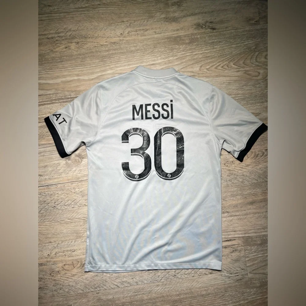 Jordan PSG 22/23 Away Jersey - Messi #30, Size: Medium